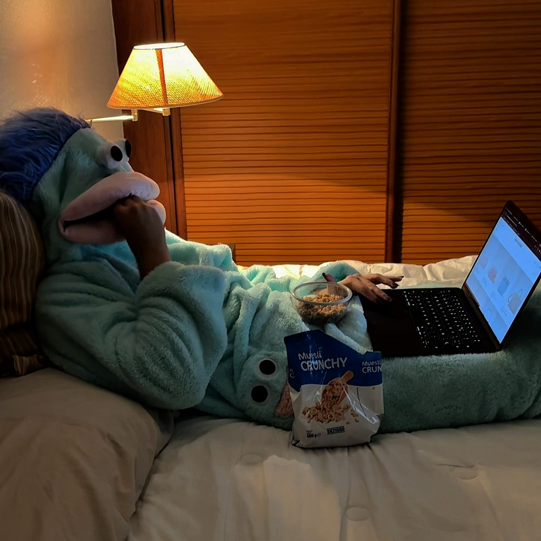 Cozybeast™ Weird Suit